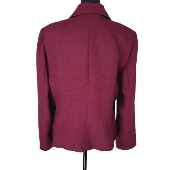 Kasper ASL Blazer Size 14 Textured Padded Shoulders Front Slits Red Wine Color - Picture 3 of 10